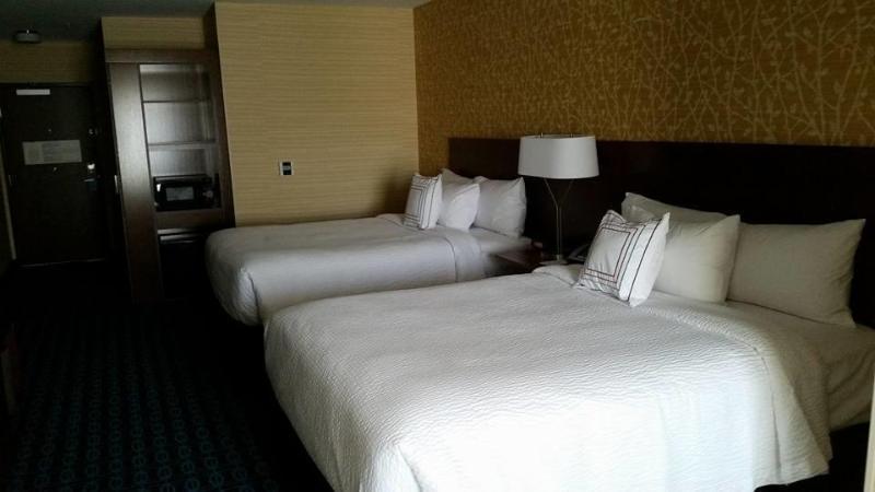ทาวน์เพลส สวีท ดีทรอยต์ ทรอย Hotel ภายนอก รูปภาพ