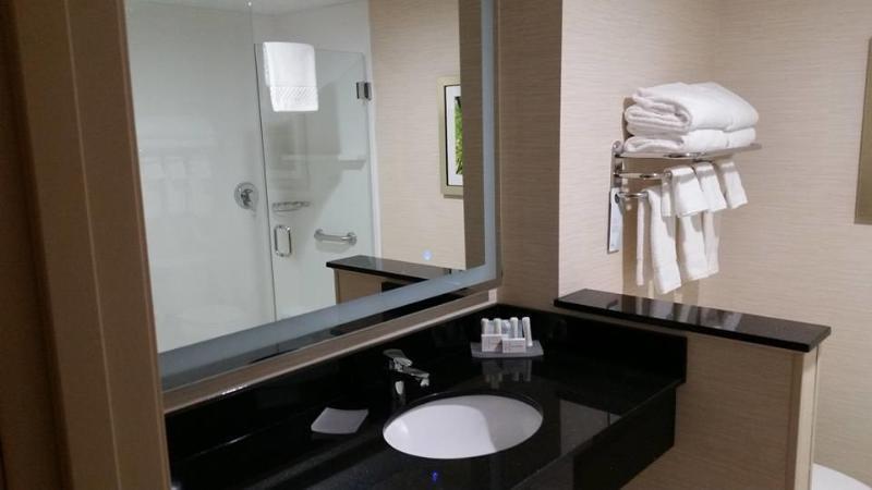 ทาวน์เพลส สวีท ดีทรอยต์ ทรอย Hotel ภายนอก รูปภาพ